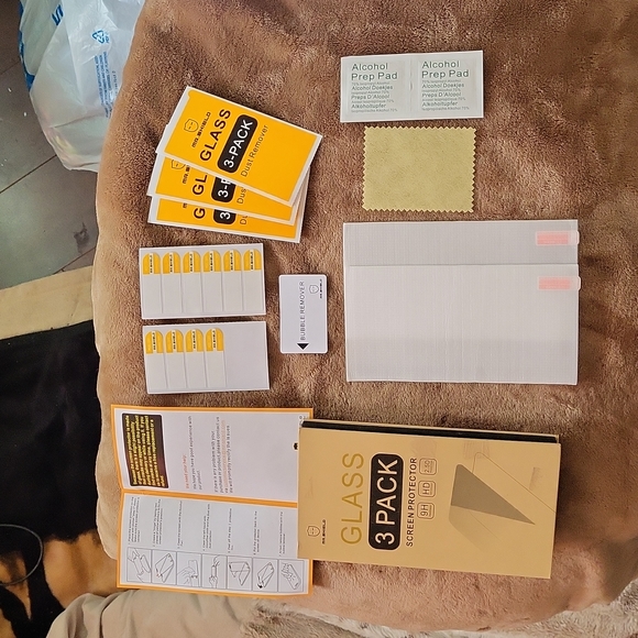 Mr.Shield Glass screen protector pack for LG Stylo 4. - Picture 3 of 5